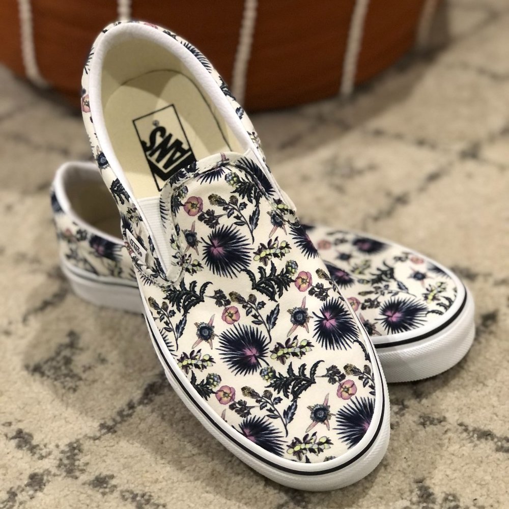 Vans Floral Classic Women' Slip-Ons Sz. 8.5